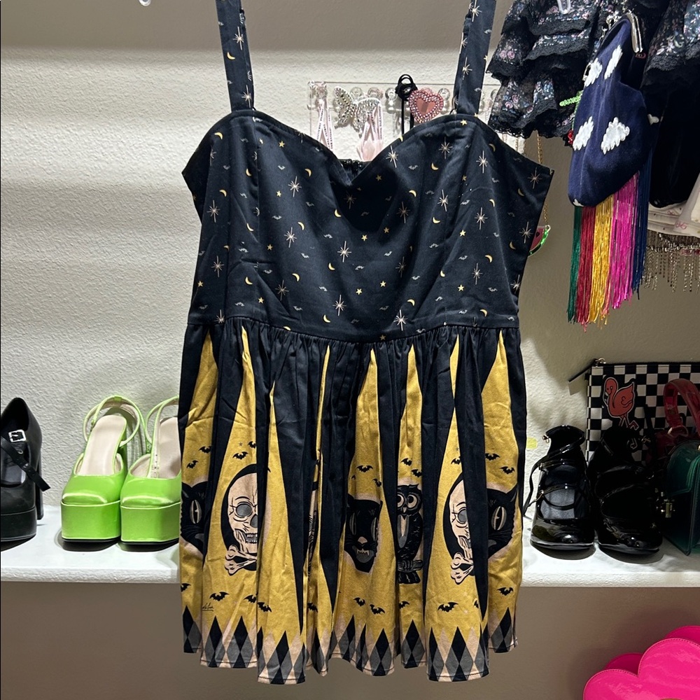 Unique Vintage Black and Gold Mini Dress